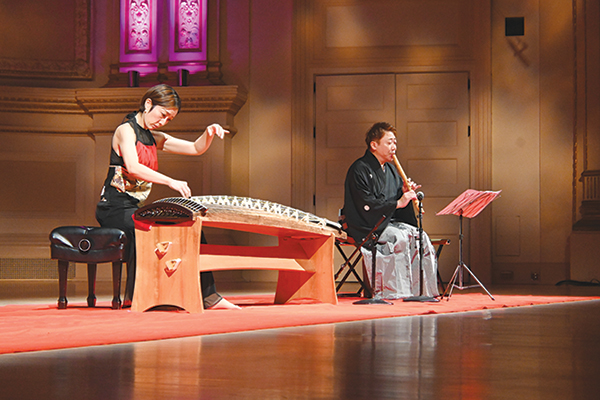 能と歌舞伎の共演 日本の伝統芸能に大喝采 - 週刊NY生活ウェブ版